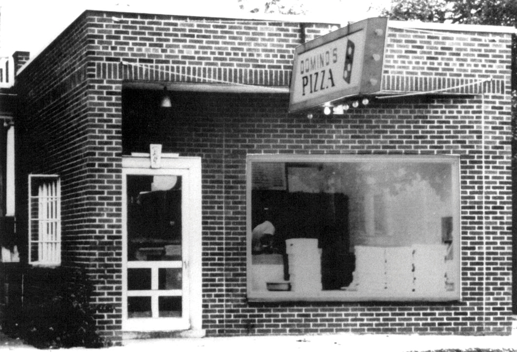 dominos-storefront