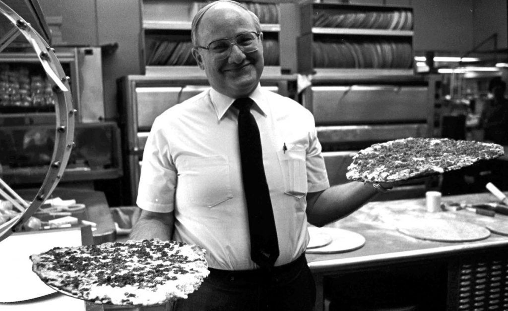 Arni’s Pizza Hall of Fame Celebrating America's oldest and most